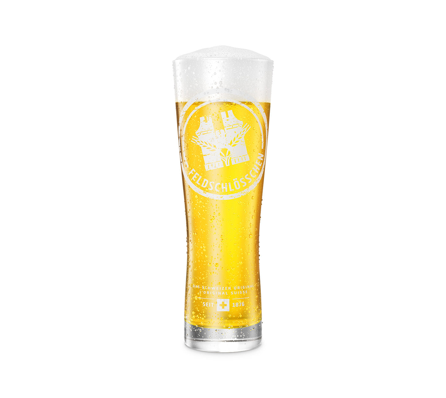 DE: Feldschlösschen Stangenglas 30 cl – elegantes Bierglas mit Feldschlösschen-Logo, gefüllt mit goldenem Bier und Schaumkrone, vor neutralem Hintergrund.
FR: Feldschlösschen Verre Stange 30 cl – verre à bière élégant avec logo Feldschlösschen, rempli de bière dorée et mousse, sur fond neutre.
IT: Feldschlösschen Bicchiere Stange 30 cl – bicchiere da birra elegante con logo Feldschlösschen, riempito di birra dorata e schiuma, su sfondo neutro.
