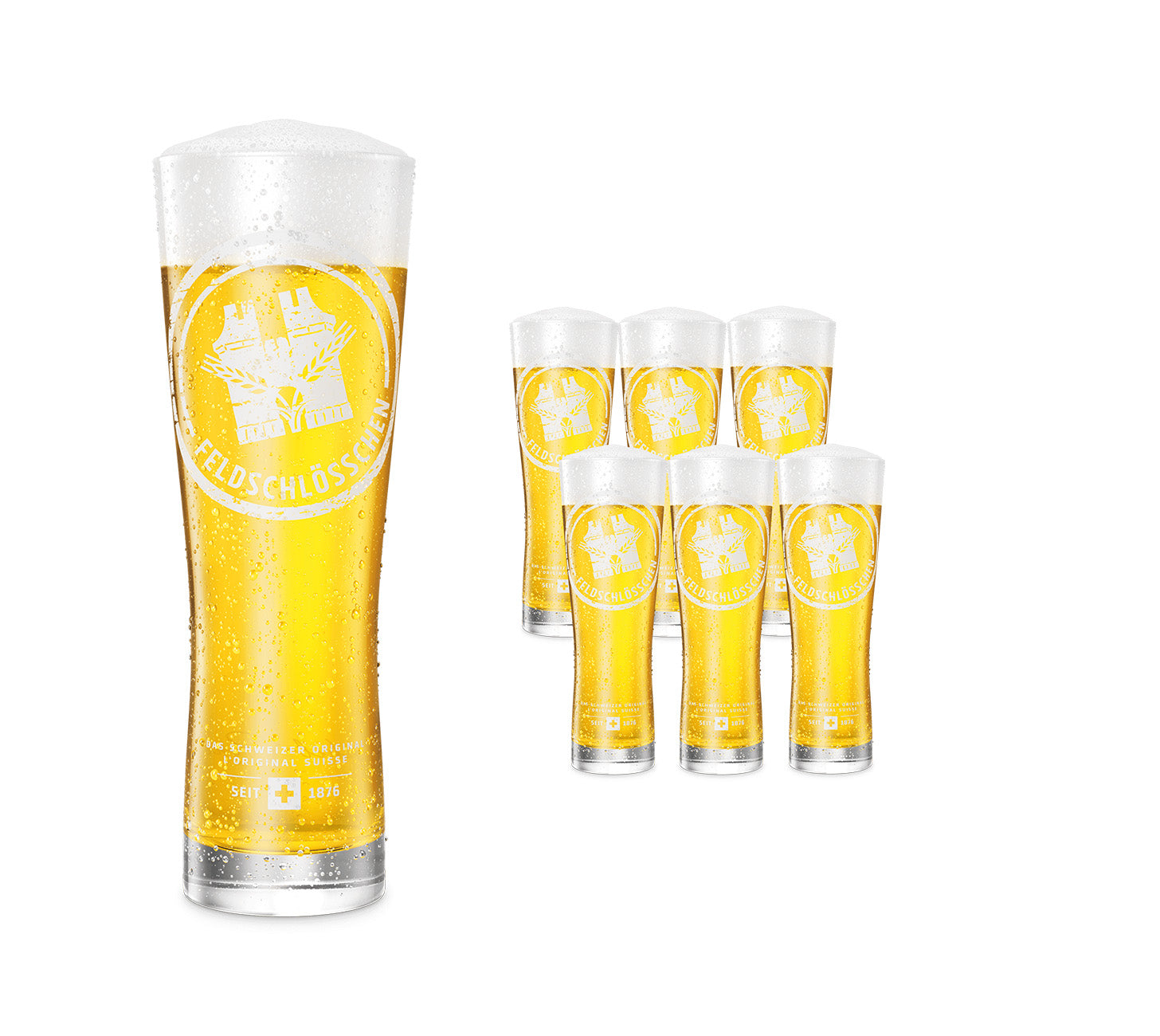 DE: Feldschlösschen Stangenglas 6×30 cl – elegante Biergläser mit Feldschlösschen-Logo, gefüllt mit goldenem Bier und Schaumkrone, vor neutralem Hintergrund.
FR: Feldschlösschen Verres Stange 6×30 cl – verres à bière élégants avec logo Feldschlösschen, remplis de bière dorée et mousse, sur fond neutre.
IT: Feldschlösschen Bicchieri Stange 6×30 cl – bicchieri da birra eleganti con logo Feldschlösschen, riempiti di birra dorata e schiuma, su sfondo neutro.