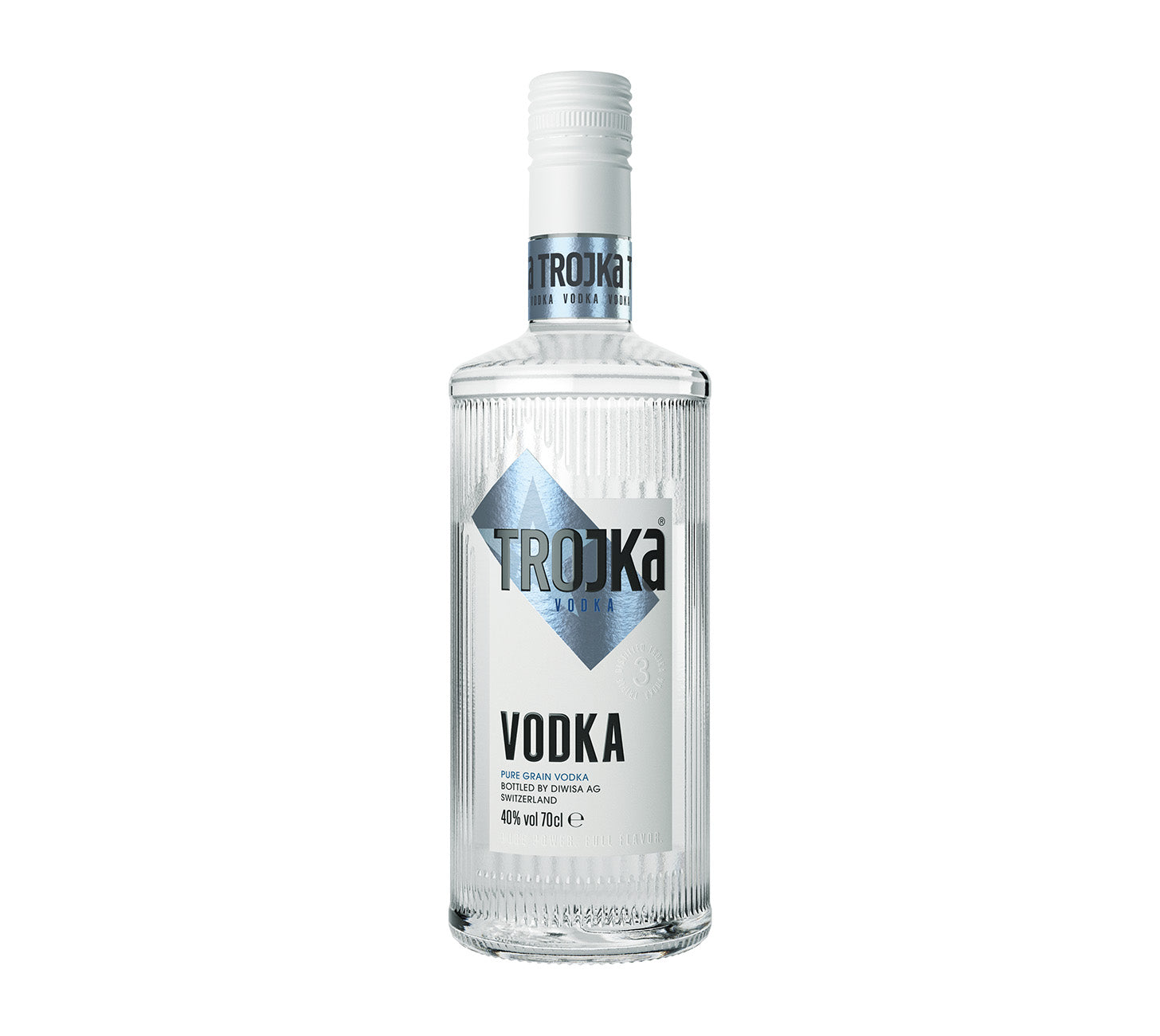 DE: Vodka Trojka Pure 70cl – klarer Vodka mit mildem Geschmack, perfekt fuer Cocktails und puren Genuss.
Keywords: trojka pure, vodka, feldschloesschen getraenkeshop
FR: Vodka Trojka Pure 70cl – vodka clair et doux, ideal pour cocktails et a deguster pur.
Keywords: trojka pure, vodka, feldschloesschen getraenkeshop
IT: Vodka Trojka Pure 70cl – vodka chiaro e morbido, perfetto per cocktail o da gustare liscio.
Keywords: trojka pure, vodka, feldschloesschen getraenkeshop