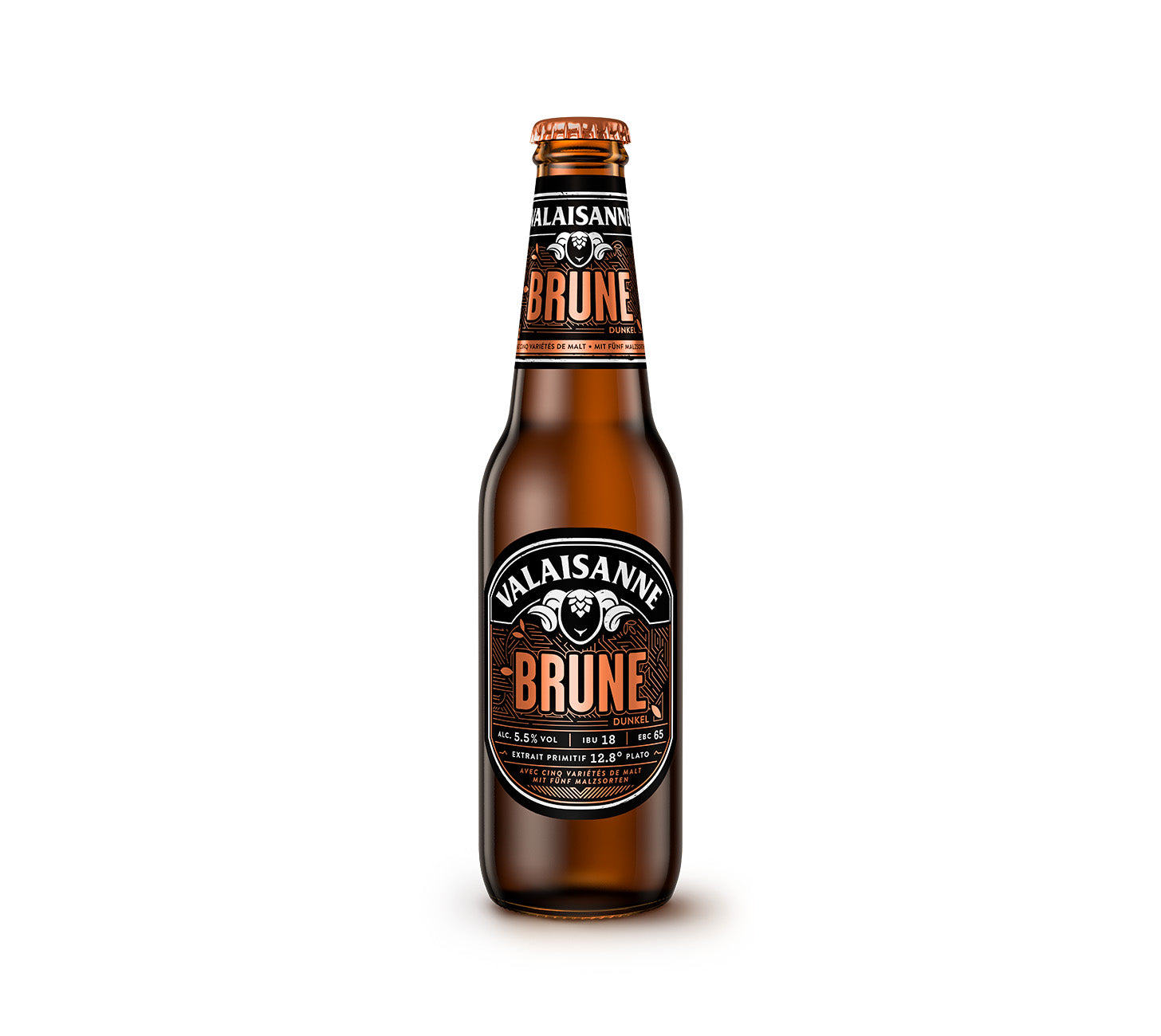 DE: Valaisanne Brune 33cl – dunkles Spezialbier mit Röstmalz, Karamellnoten und harmonischer Bittere.
FR: Valaisanne Brune 33cl – bière brune aux arômes de malt rôti, caramel et amertume harmonieuse.
IT: Valaisanne Brune 33cl – birra scura con malto tostato, note di caramello e amarezza equilibrata.