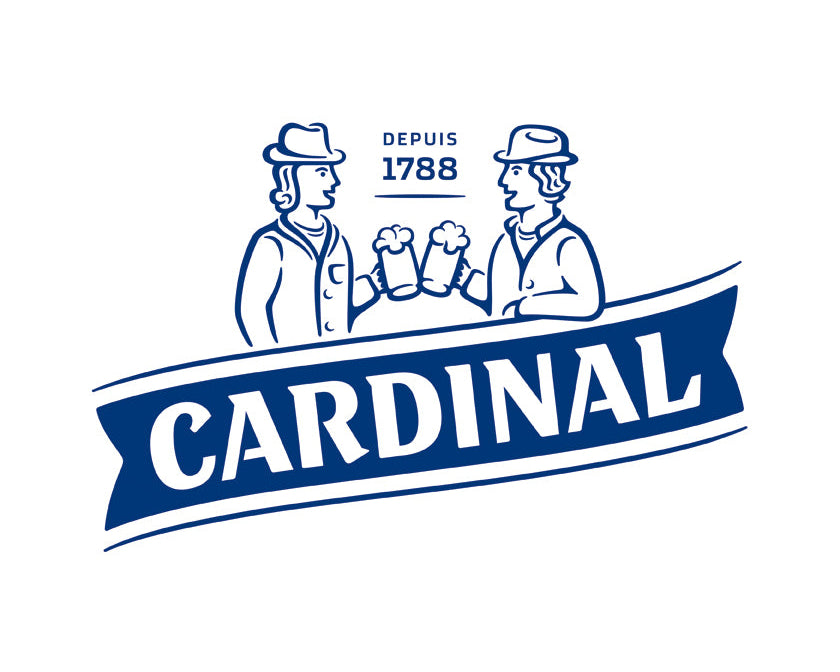 Cardinal Bier, Schweizer Traditionsmarke, frisch, ausgewogen, bekannt aus Fribourg, Logo klar sichtbar vor neutralem Hintergrund.